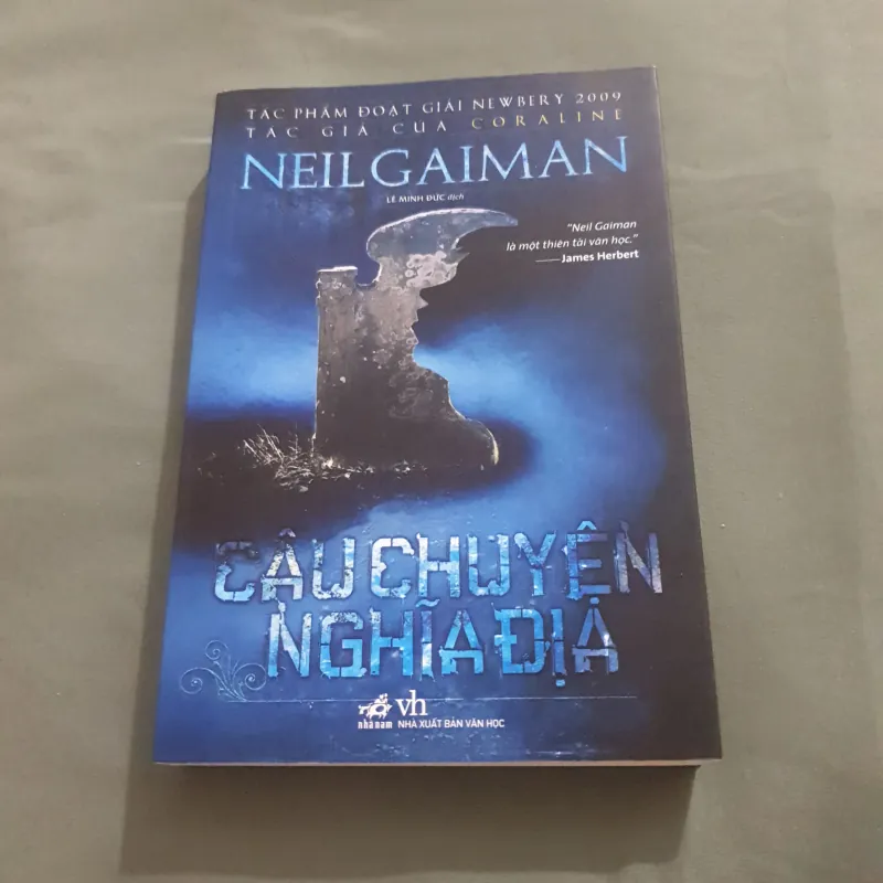 CÂU CHUYỆN NGHĨA ĐỊA - Neil Gaiman 790741