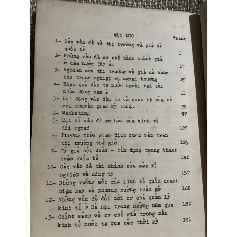 Quản lý kinh tế vĩ mô, 1989; lưu hành nội bộ 1024538