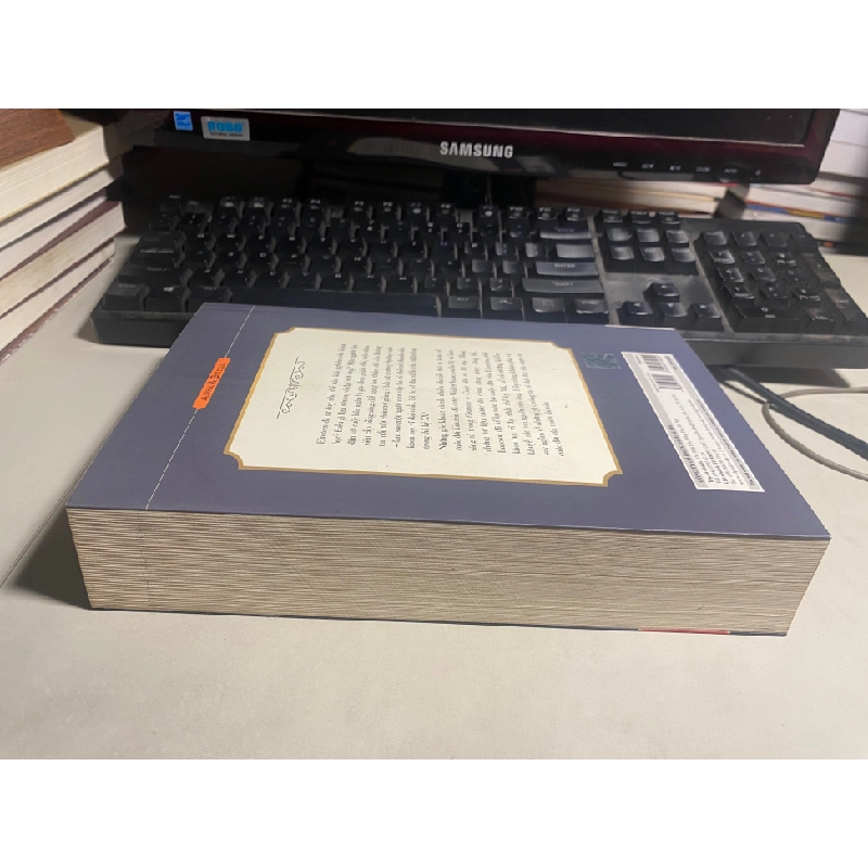 Einstein Cuộc Đời Và Vũ Trụ-Tác giả Walter Isaacson- Người Dịch Vũ Minh Tân - NXB Thế Giới -Năm XB 2016 - Sách mới 90% 443375