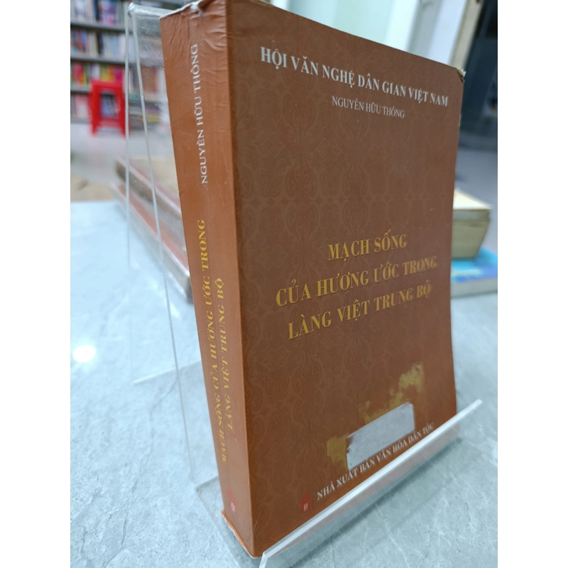 MẠCH SỐNG CỦA HƯƠNG ƯỚC TRONG LÀNG VIỆT TRUNG BỘ 547355