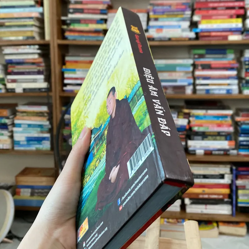 Diệu Âm vấn đáp -quyển 1-tác giả Guruji Ruma 1009250