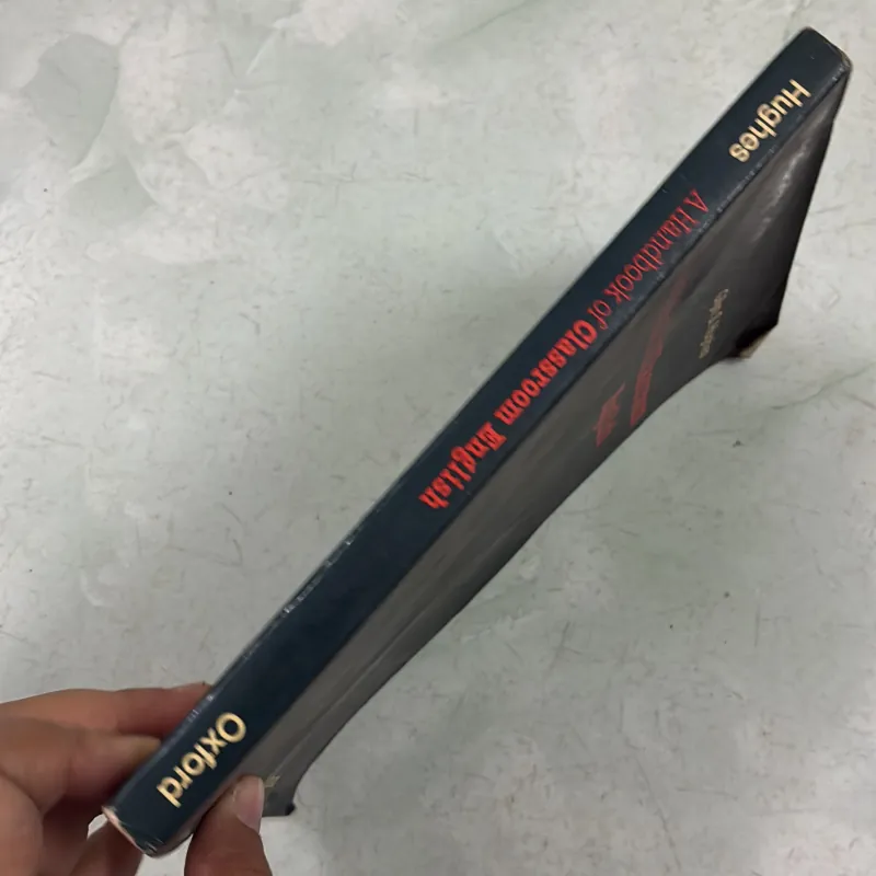 A Handbook of Classroom English - Glyn S.Hughes 977218