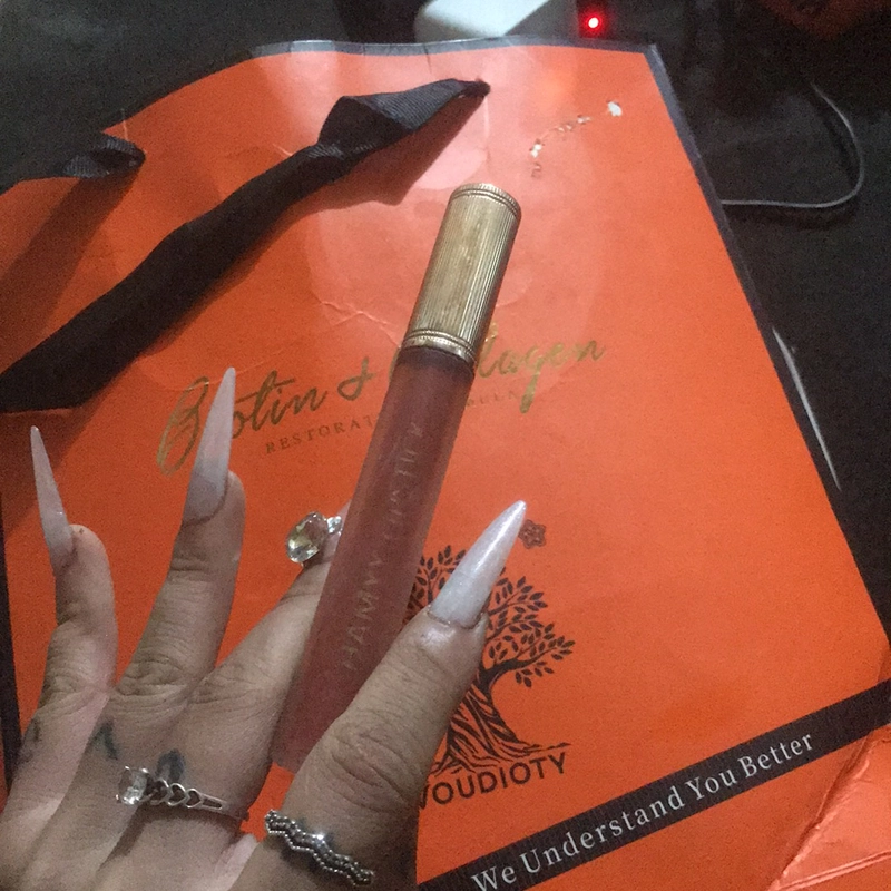 Son trơn dạng nước 452179