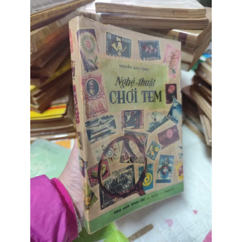 Sách Nghệ Thuật Chơi Tem 1967 - Nguyễn Bảo Tụng 1001047