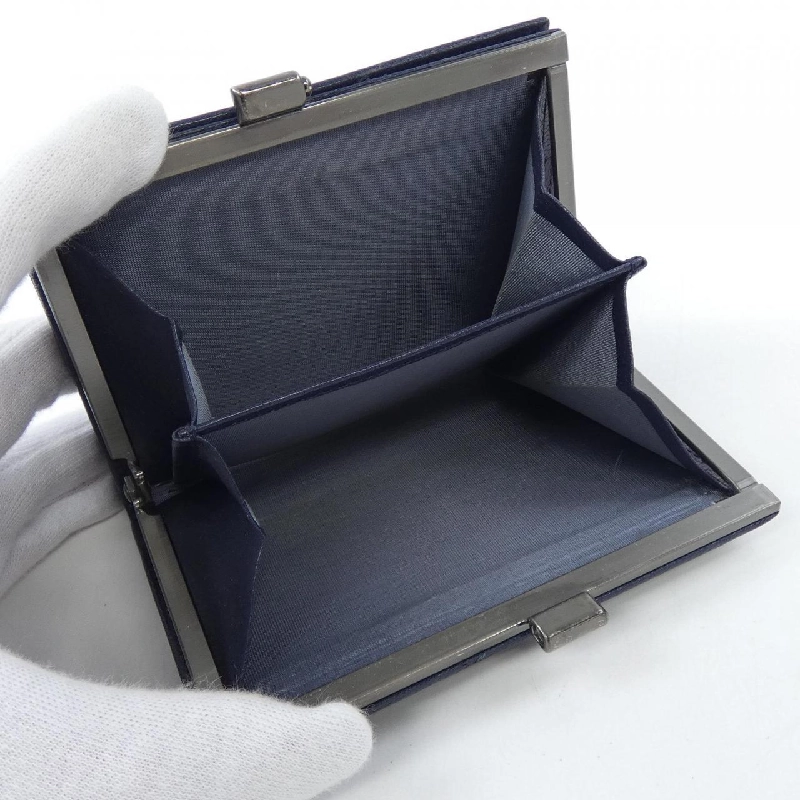 Ví UNTITLED - Hàng hiệu Authentic 832740