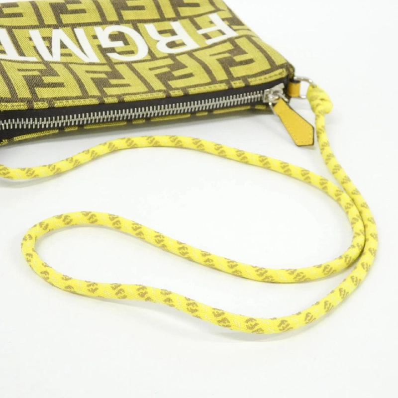 Túi xách Fendi Baguette Pouch 8BS073 AR20 - Hàng hiệu Chính hãng 802912