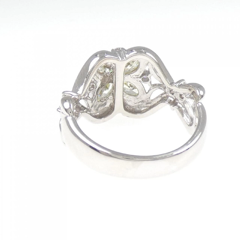 Nhẫn kim cương PT Flower 0.55CT 673007