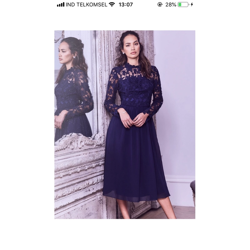 Đầm ren hiệu Chichi  476765