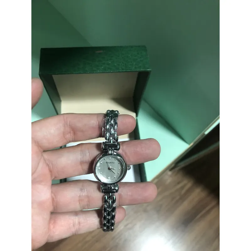 Đồng hồ nữ - Luckybox của Aeon Mall 831672