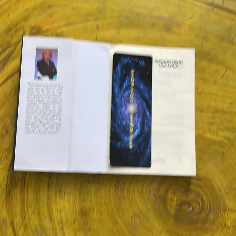 COMBO MICHIO KAKU : CÁC THẾ GIỚI SONG SONG & PHƯƠNG TRÌNH CỦA CHÚA 937527