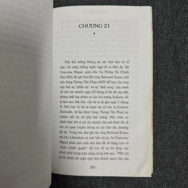 Paris 11 tháng 8 - Thuận 791229