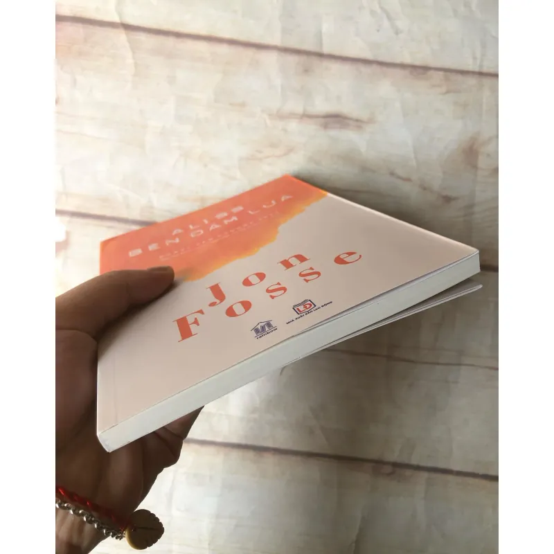 Aliss Bên Đám Lửa - Jon Fosse 733649