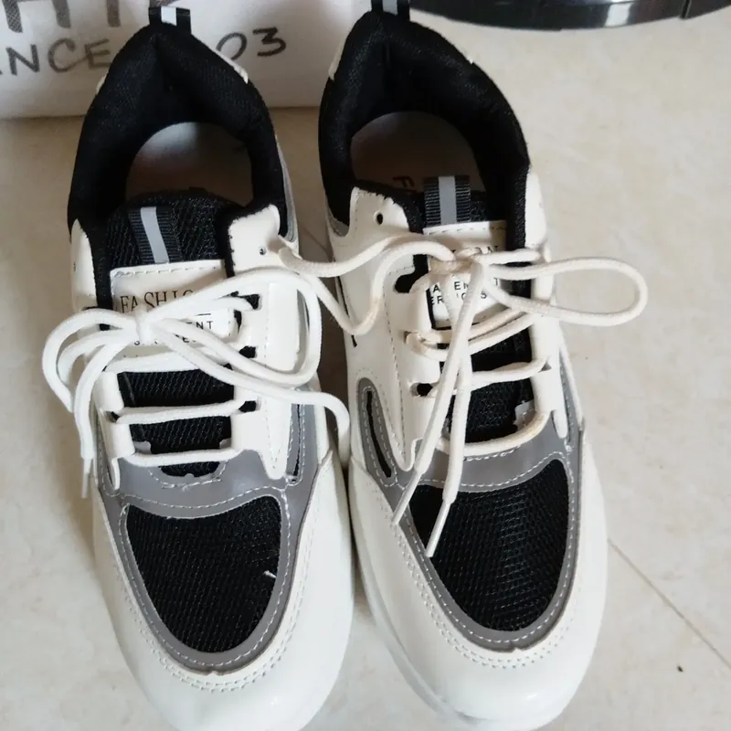 Giày thể thao QC 730986