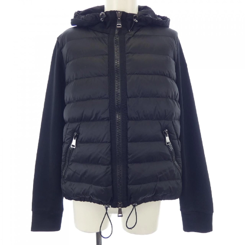 Moncler MONCLER 20938496000 Áo khoác lông 628000