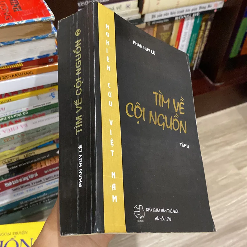 TÌM VỀ CỘI NGUỒN, PHAN HUY LÊ, tập II (bản in lần đầu XB 1999) 567792