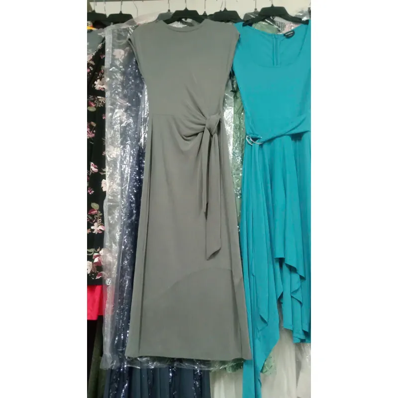 Đầm dài size XS 570096