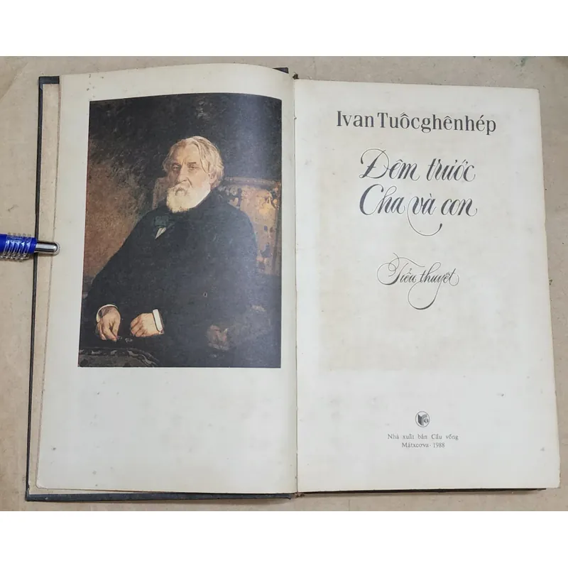 Ivan Turgenev - Đêm trước / Cha và con (447 trang) 703929