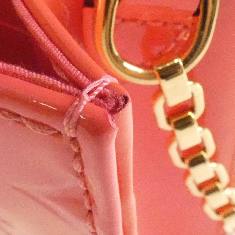 Túi xách đeo vai Louis Vuitton Vernis Clutch Ana M90274 - Hàng hiệu Chính hãng 802053