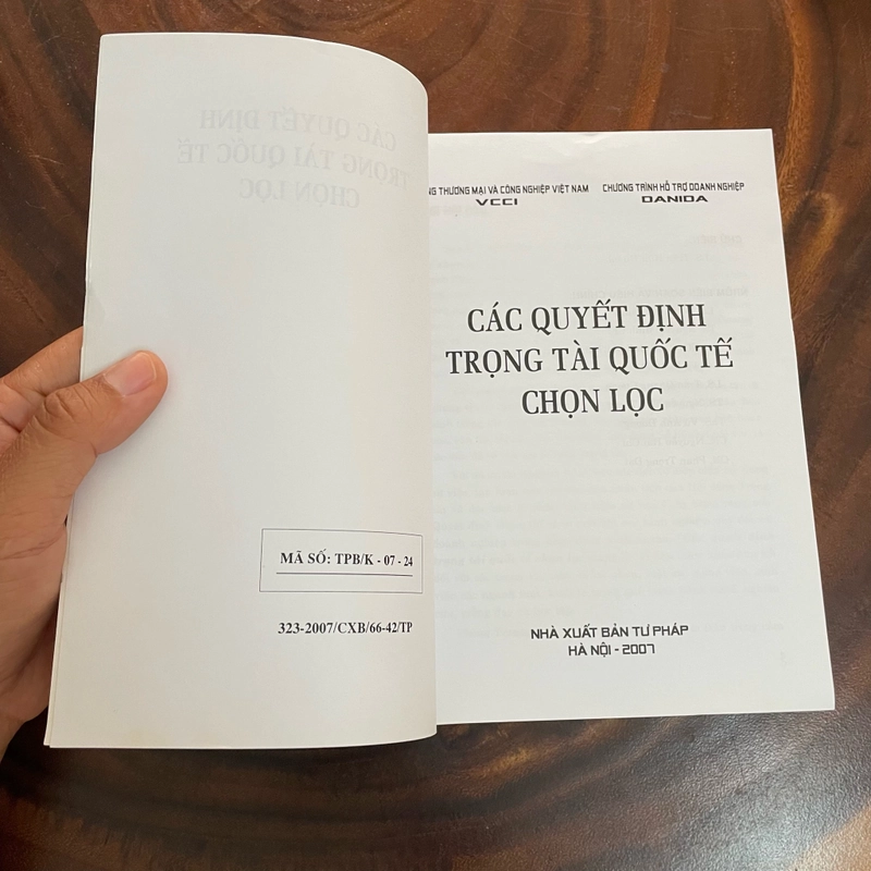 II Tựa sách: Các Quyết Định Trọng Tài Quốc Tế Chọn Lọc - 2008 455230
