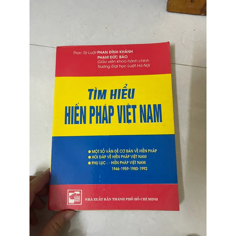 Tìm hiểu Hiến pháp Việt Nam  590951