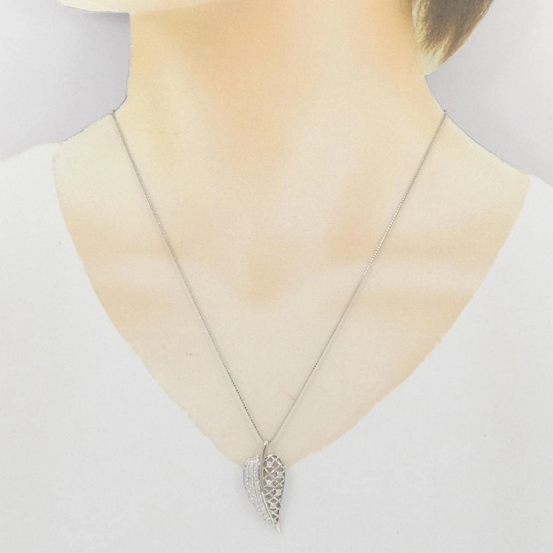 Dây chuyền kim cương PT900/PT850 hình lá 0.50CT - Hàng hiệu chính hãng 858707