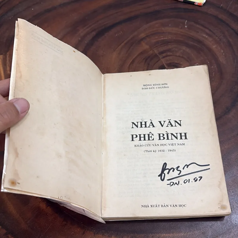 II Khảo Cứu Văn Học Việt Nam 1932•1945: Nhà Văn Phê Bình - Mộng Bình Sơn, Đảo Đức Chương 970741