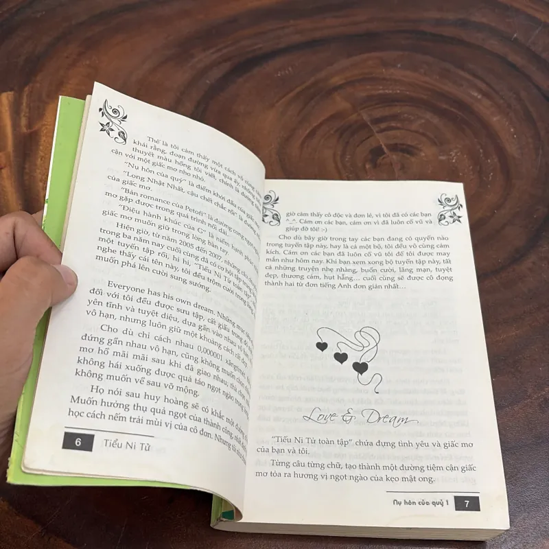 II Văn Học: Nụ Hôn Của Quỷ (Tập 1) - Tiểu Ni Tử - 2011 1008462