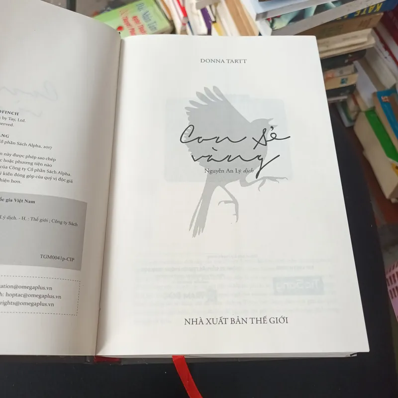 Con Sẻ Vàng- Donnat Tartt 697928