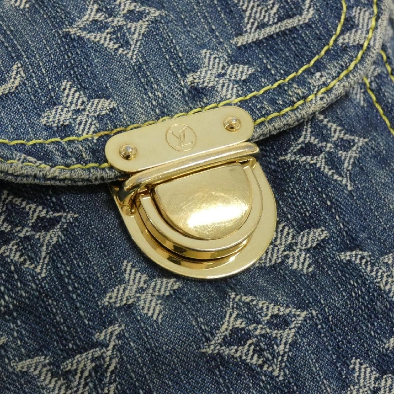 Túi đeo chéo denim monogram Louis Vuitton M95348 613404