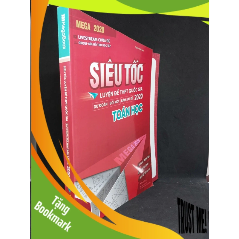 (TẶNG BOOKMARK) Siêu tốc luyện đề THPT Quốc gia dự đoán đổi mới bám sát đề 2020 Toán học mới 80% sách in màu 2019 RBK2507 951716