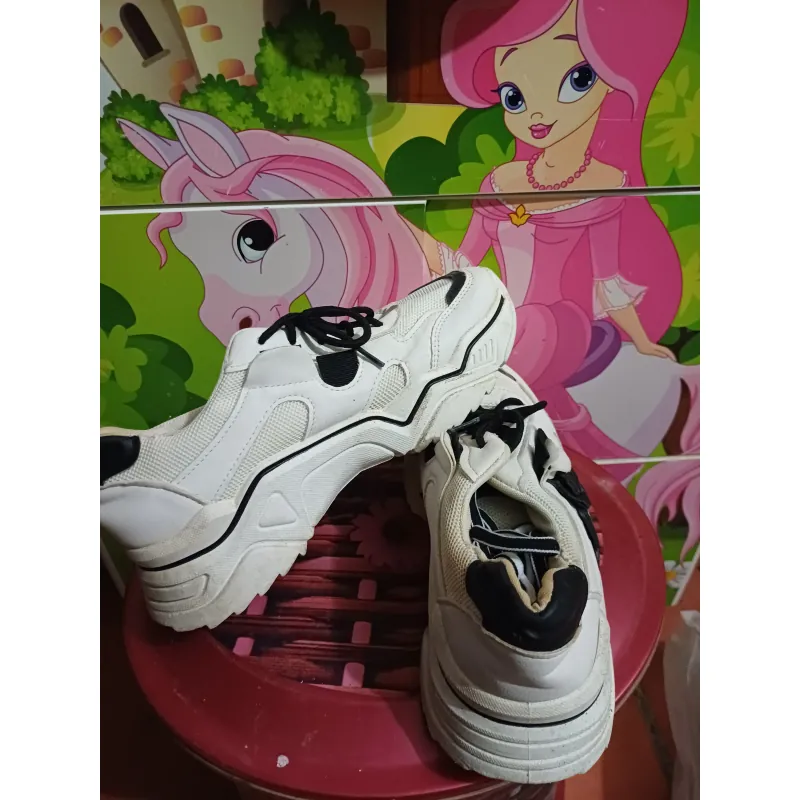 GIÀY NAM NỮ - SIZE 38 800388