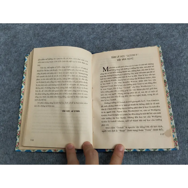 TRÊN ĐÀ ĐỔI MỚI VĂN HÓA VĂN NGHỆ 588675