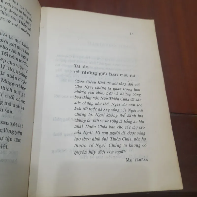 NỤ CƯỜI CỦA NGƯỜI NGHÈO (giai thoại về Mẹ Têrêsa) 756262