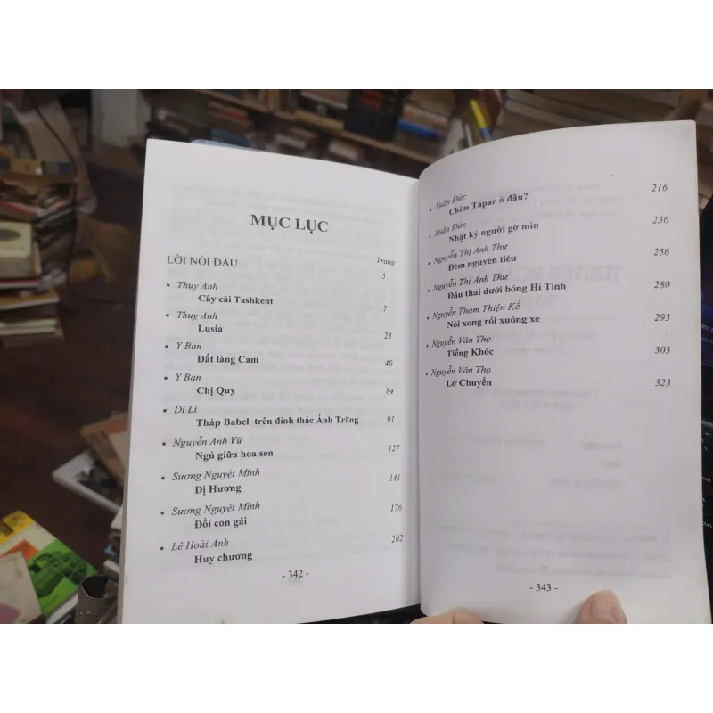 Sách: Truyện ngắn hay 2010 (B1) Tác giả: Nhiều tác giả 694388