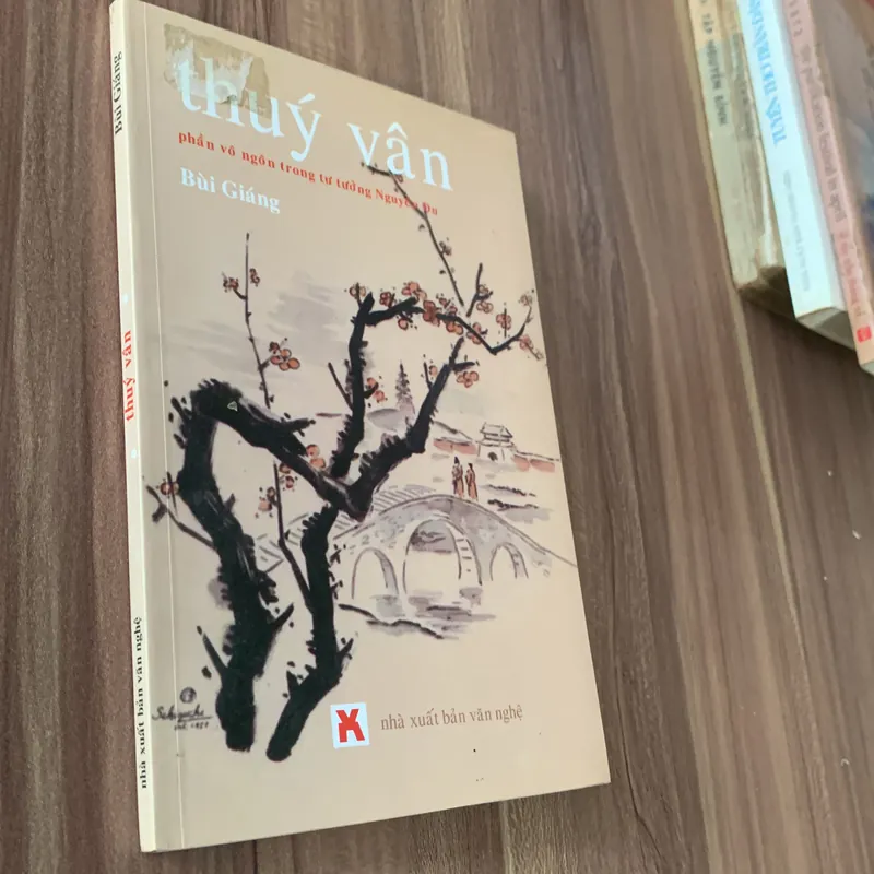 Thuý Vân, Bùi Giáng  673930