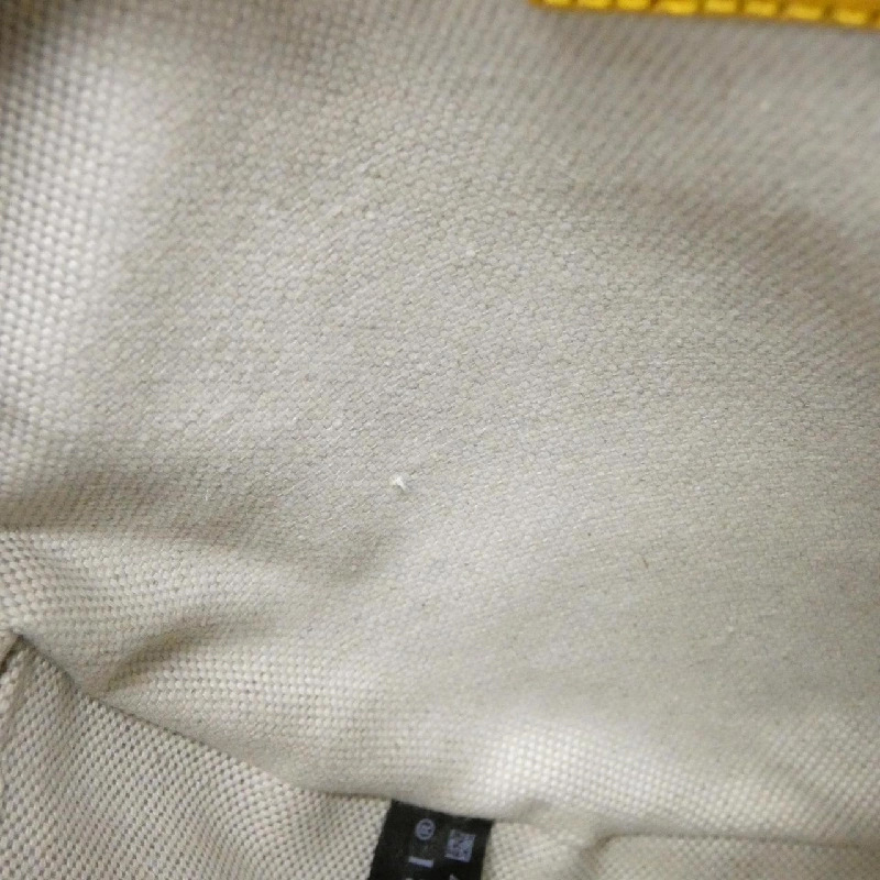 Túi đeo vai Gucci 702626 DJ24T - Hàng hiệu Authentic 767241