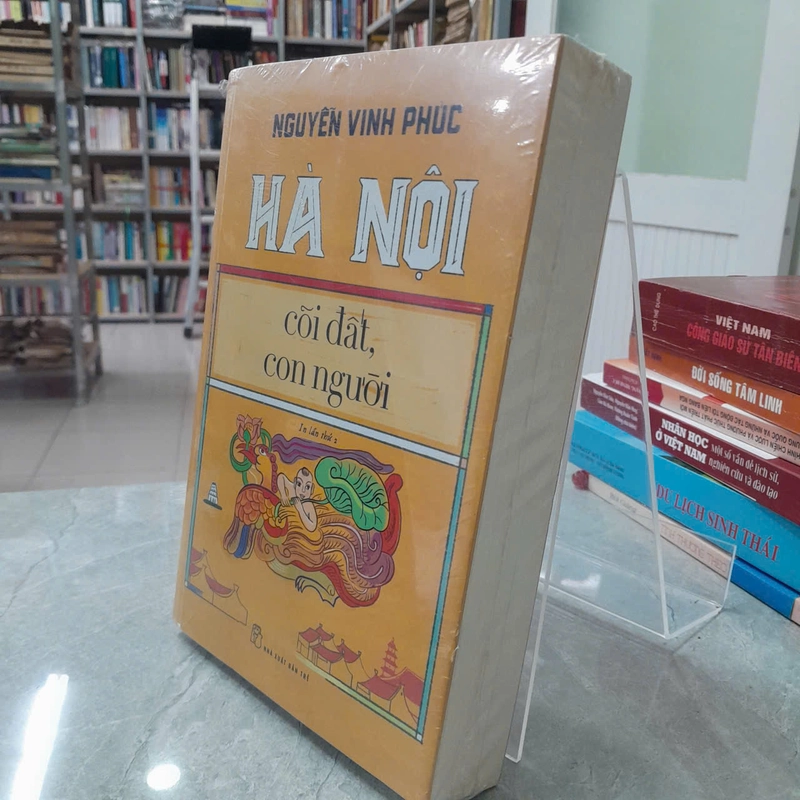 HÀ NỘI CÕI ĐẤT, CON NGƯỜI - NGUYỄN VINH PHÚC 533329