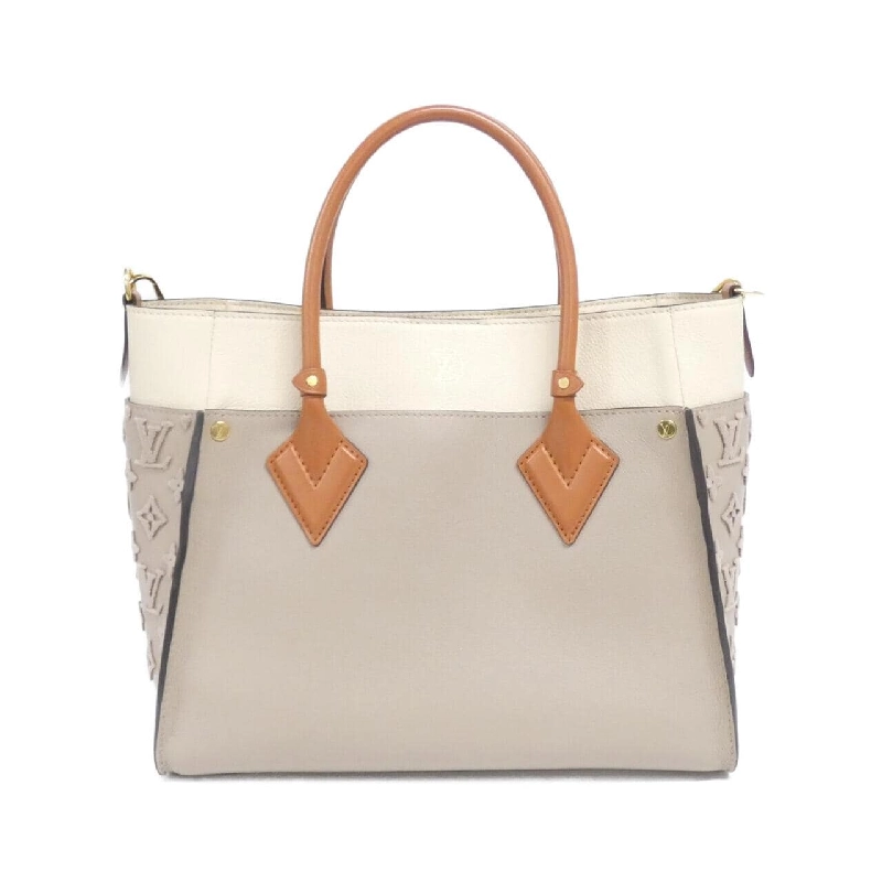 Túi Louis Vuitton On My Side MM M53825 614547