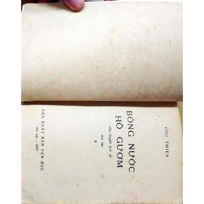 Bóng Nước Hồ Gươm (Bộ 2 Tập) - In lần đầu 1970 499010