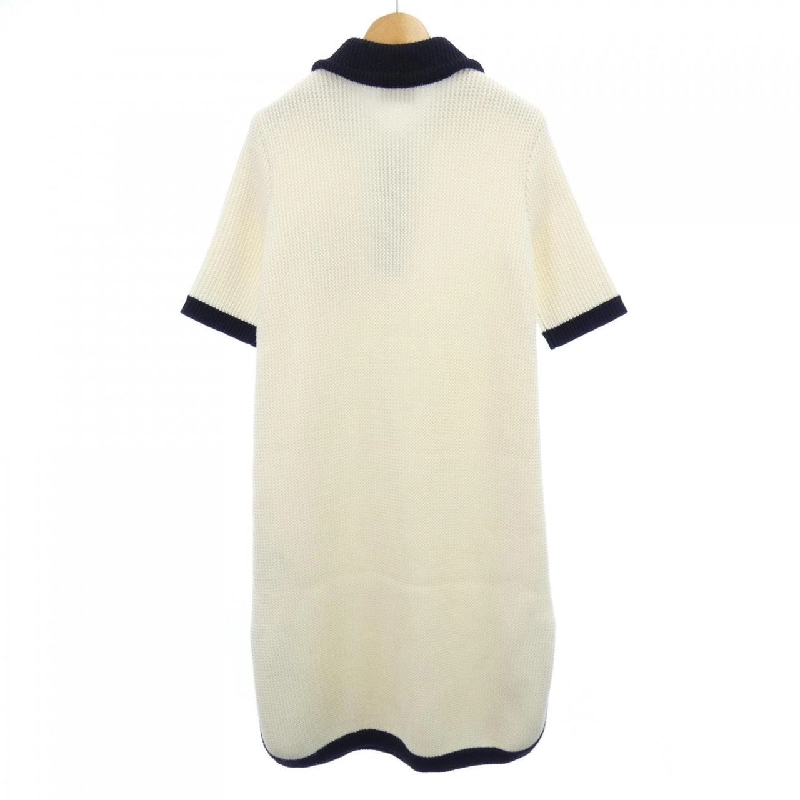 Salvatore Ferragamo ワンピース 647401