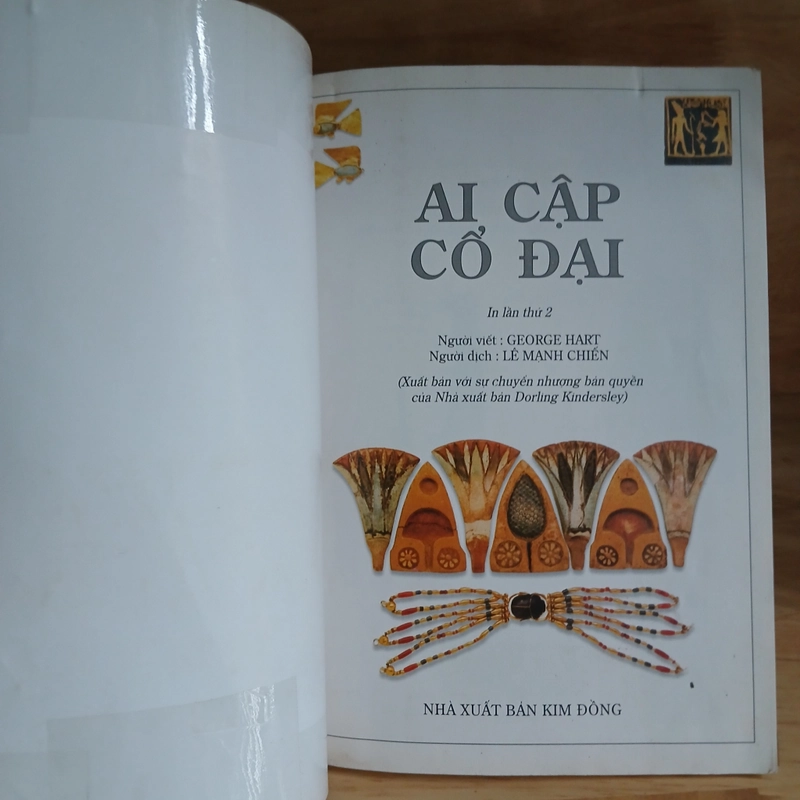 Tủ Sách Kiến Thức: Ai Cập Cổ Đại + Titanic 476384