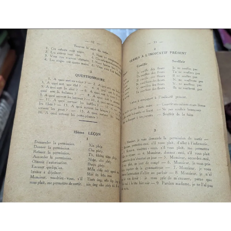 Lecons De Langue Francaise - Sách Giáo Khoa La San 127379