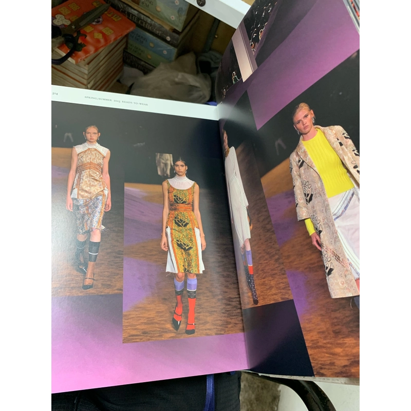 Prada catwalk 445547