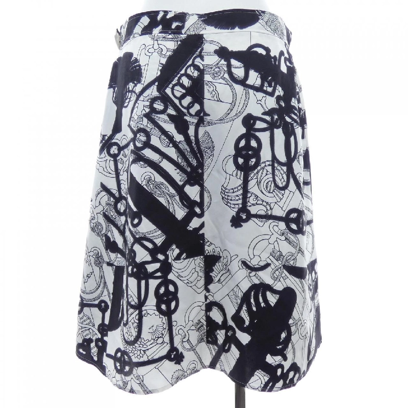 Chân váy HERMES CLIQUETIS TATTOO AQUARELLE 2E0305DW - Hàng hiệu Chính hãng 818073