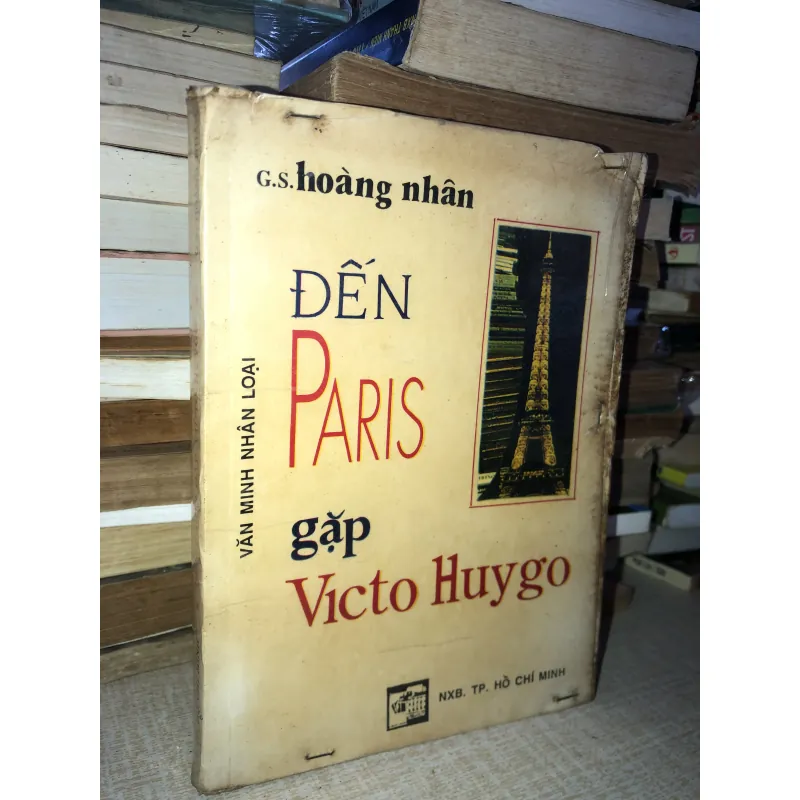 Đến Paris gặp Victor Huygo - Hoàng Nhân 994506