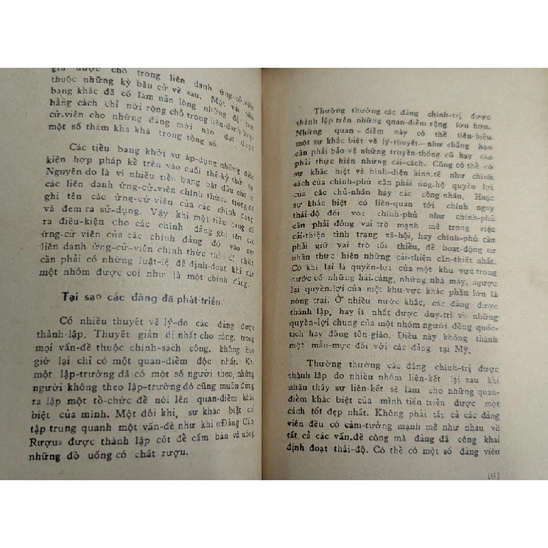 Sinh hoạt chính trị tại hoa kỳ - Abraham Ribicoff & Jôn Ô.Newman ( bản dịch của Nam Chi ) 449809