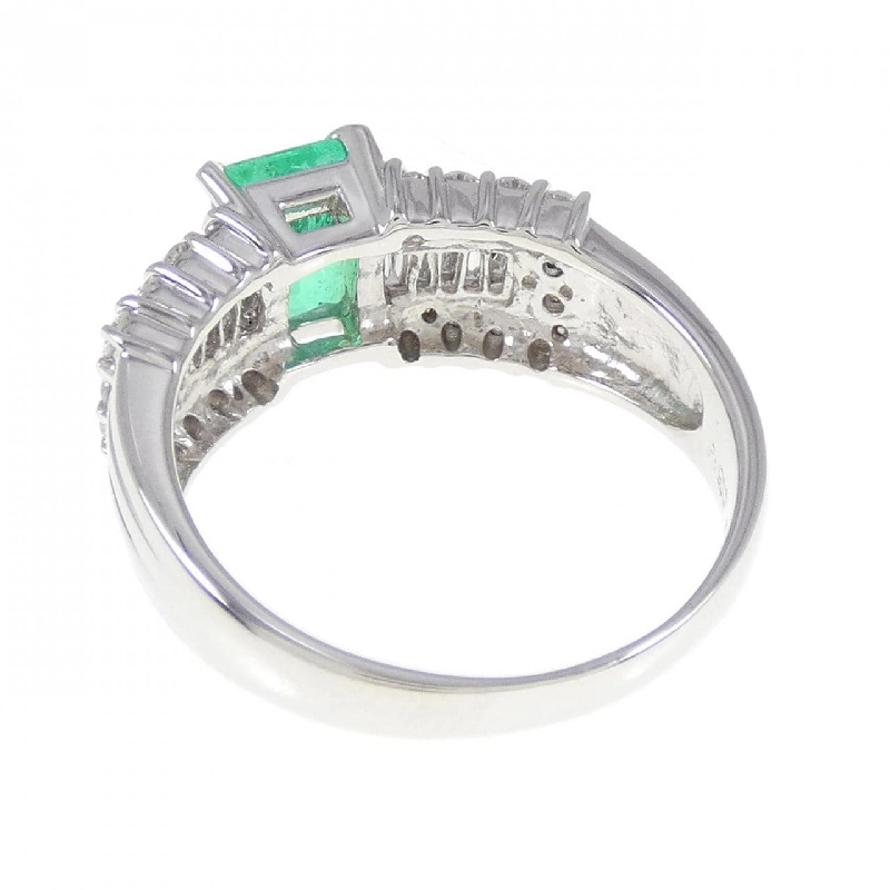 Nhẫn Emerald PT900 0.97CT 672378