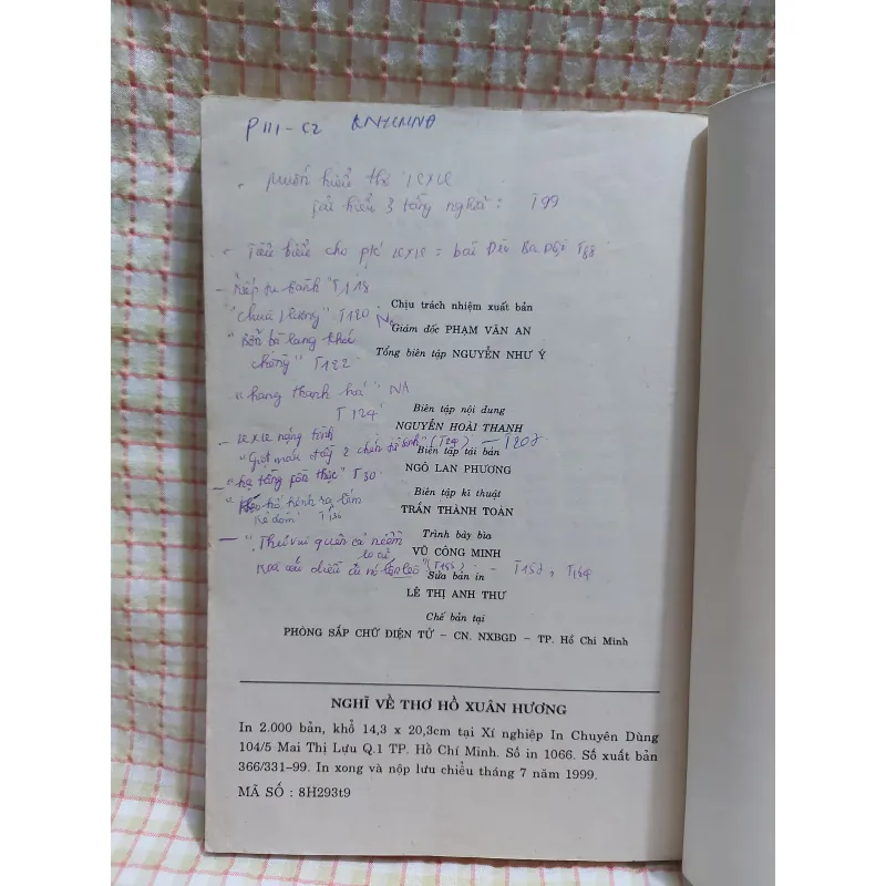 NGHĨ VỀ THƠ HỒ XUÂN HƯƠNG - GS. LÊ TRÍ VIỄN, LÊ XUÂN LÍT, NGUYỄN ĐỨC QUYỀN 797598