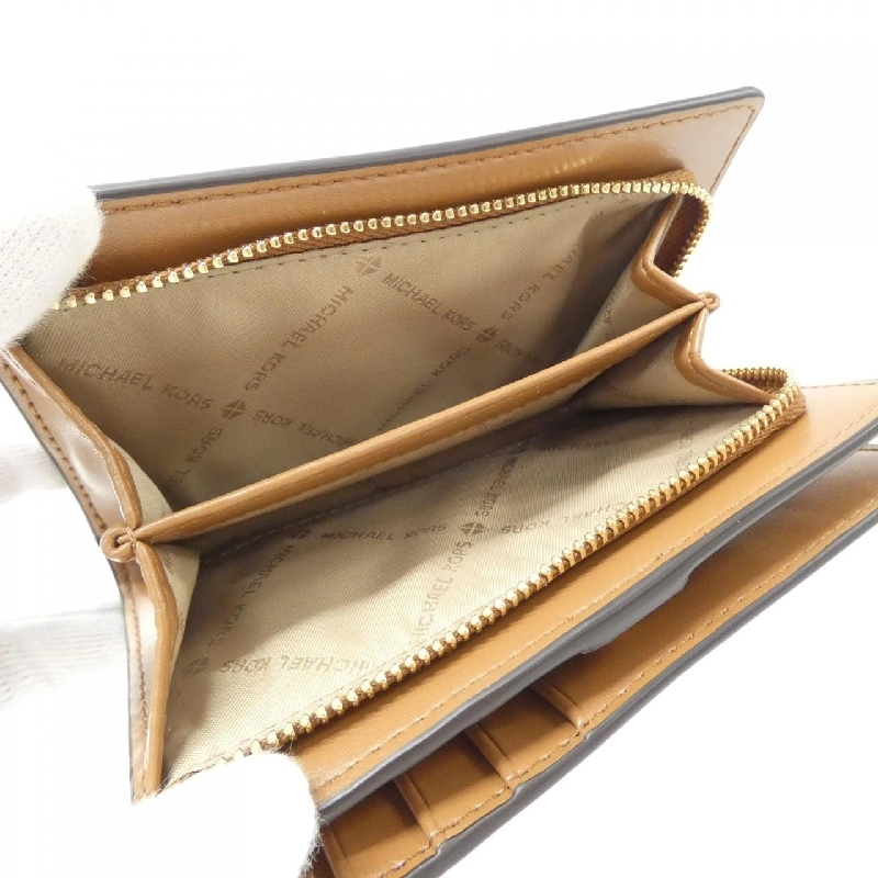 【新品】Michael Michael Kors EMPIRE 32S5G8ED6B Ví 621571