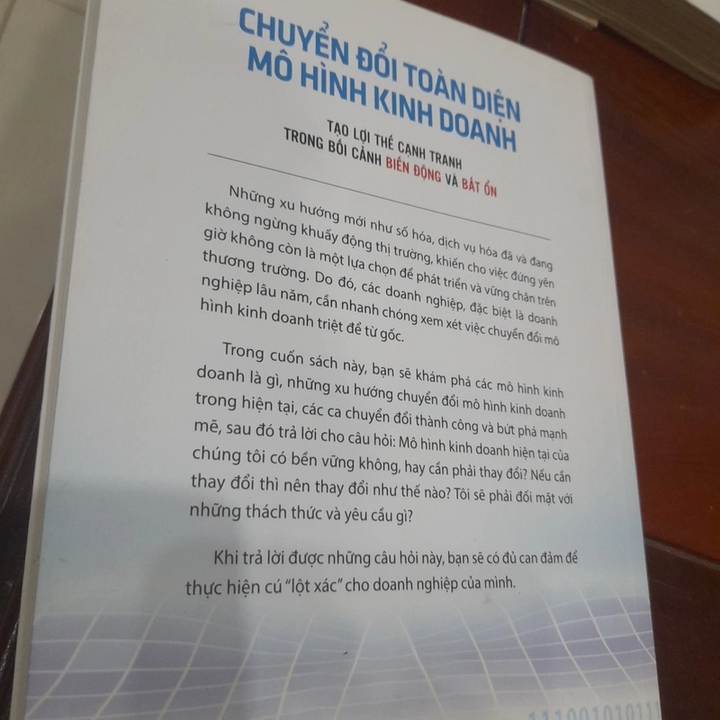 CHUYỂN ĐỔI TOÀN DIỆN MÔ HÌNH KINH DOANH, tạo lợi thế cạnh tranh trong thị trường biến động 282610